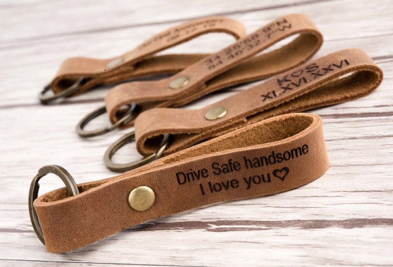 Personalize keychain engrave keychain Leather Key ring leather key chain leather key fob leather keychain 3rd Anniversary Gift