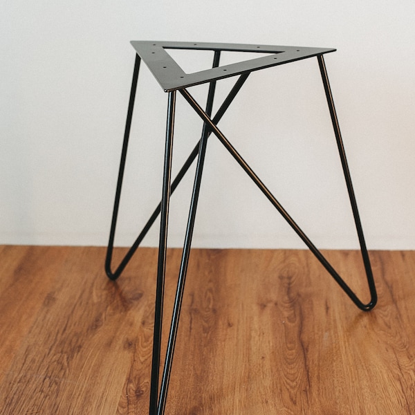 Pied de table basse | Pour plateau de table rond | Jambe triangulaire en épingle à cheveux en métal | Minimalisme |