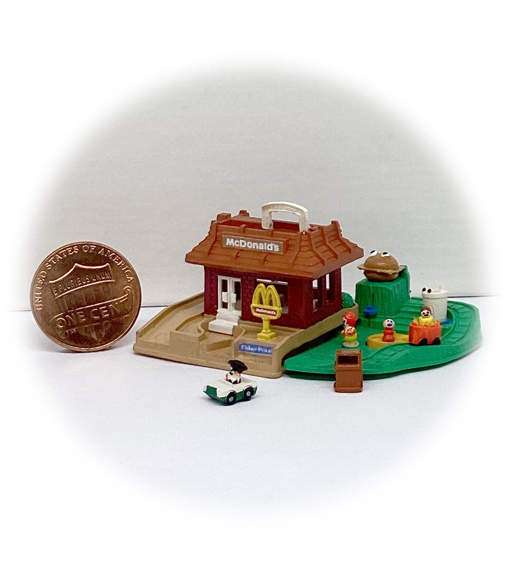 Littlebittyfisherprice Mcdonald's Drive Thru Play Set 112 Scale for