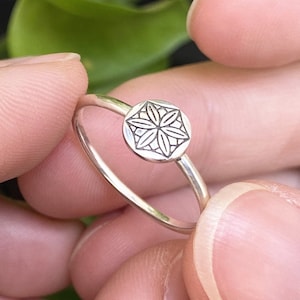 925 silver Six Petal Flower ring,Aphrodite&#39;s Flower jewelry,Symbol of love jewelry