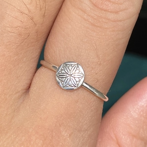 925 silver aphrodite ring,aphrodite jewelry,Flower of Aphrodite,Goddess of Love inspired,Amulet jewelry,Magic of Love jewelry,