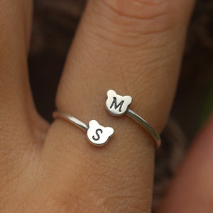 Anel de urso de prata 925, anel inicial personalizado, anel de letra de prata, joias com nome personalizado, joias para amantes de animais