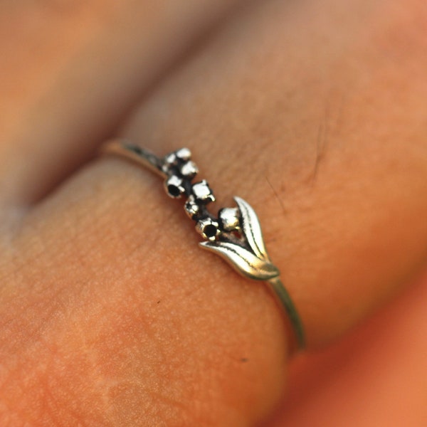 Anello Convallaria in argento 925, gioielli di fiori 3d, anello di mughetto, anello di fiori di nascita, gioielli di fiori selvatici