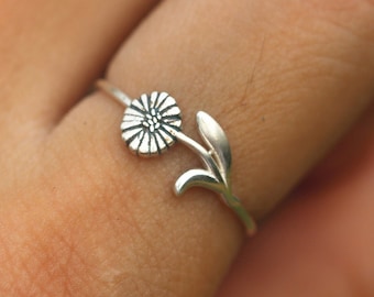 925 Silver Daisy Flower Ring - April Birth Flower Jewelry