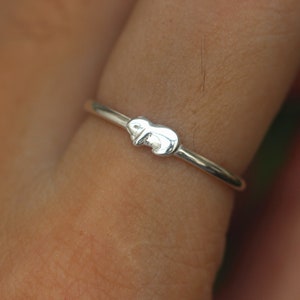 silver rabbit ring