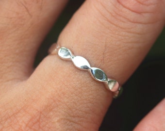 silver Rhombus ring