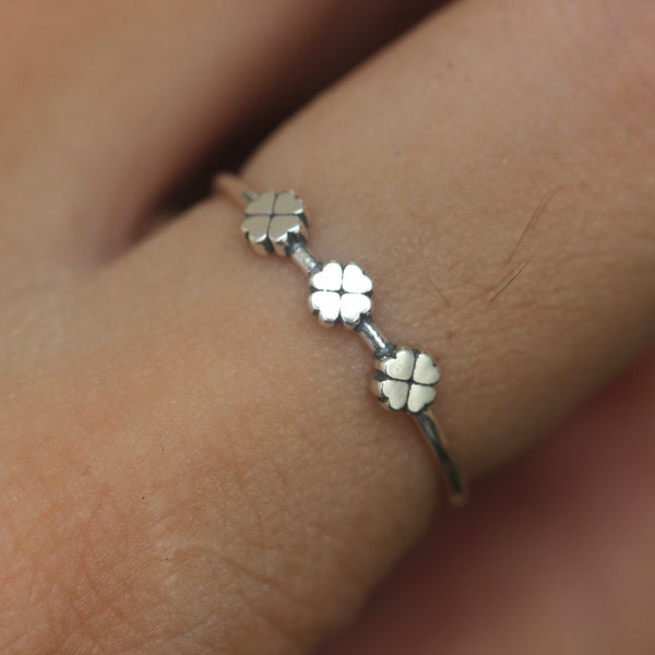 925 silver Four Leaf Clover Ring,silver clover flower ring,Clover Lucky jewelry,Minimal jewelry