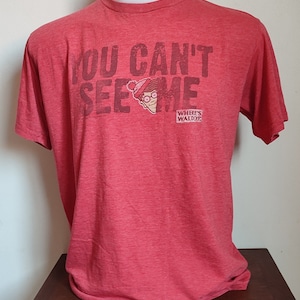 Savvy Where&#39;s Waldo T Shirt Size Medium Pinky-Red Used Condition 116