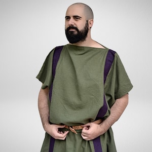 Ancient roman male linen tunic with clavi image 1