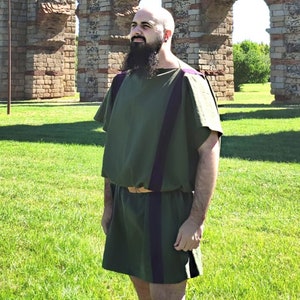 Ancient roman male linen tunic with clavi image 8