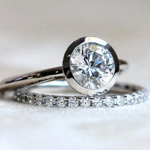 2.00 CT Round Cut Moissanite Diamond Ring, Solitaire Engagement Ring, Bezel Set Ring, Bridal Half Eternity Wedding Band, Bridal Ring Set