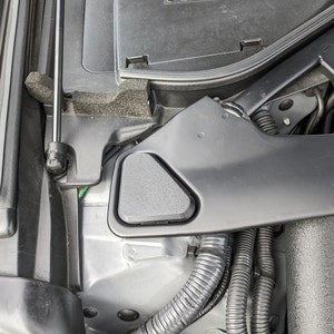 370Z Front Strut Tower Brace Bolt Caps / Covers
