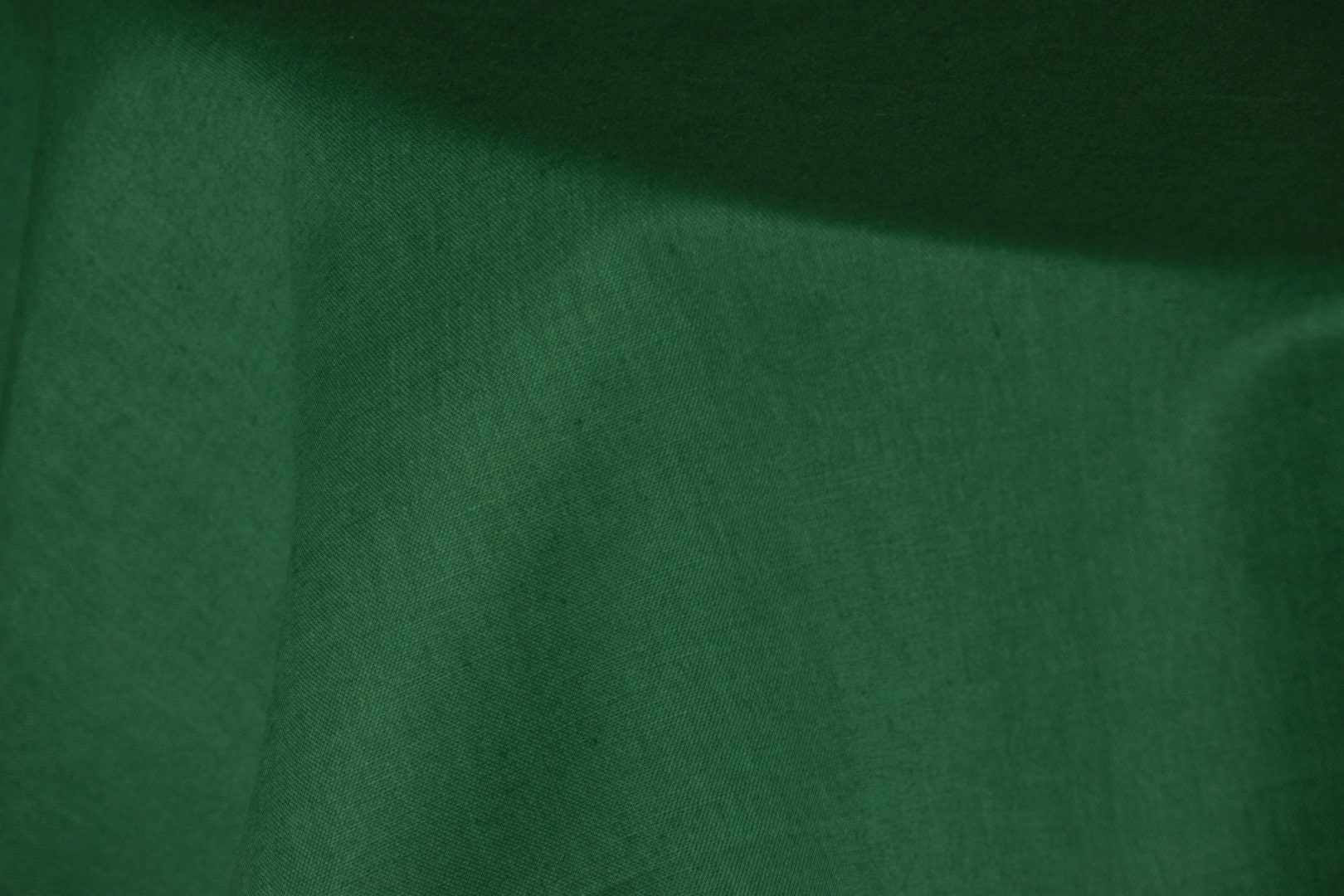 Green Linen Blend Tablecloth / Square / 135 cm wide