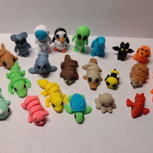Micro mini fidgets mystery 15 pack