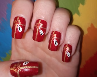 Hand painted Christmas gift press on nails