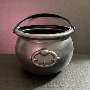 Black Cauldron Halloween Pumpkin Candy Pail Bucket Blow Mold