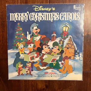 Vintage Vinyl Disney’s Merry Christmas Carols Disnelyand Record LP Album 1970’s Mickey Mouse Donald Duck Goofy Chip n Dale Daisy Minnie