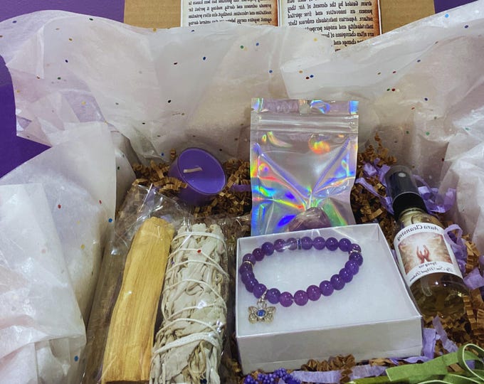 Amethyst Bracelet Ritual Kit for Aquarius – Spiritual Cleansing & Intuition Set with Purple Candle, Sage, Palo Santo and Aura Spray