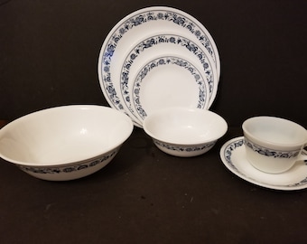 Corelle Corning Ware Old Town Blue Onion Cups Dishes Serving Platter