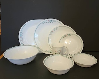 Vintage Corelle Corning Ware Rosemarie Tulip Serving Dish Berry Cereal Bowl Dinner Salad Luncheon Dessert Plates