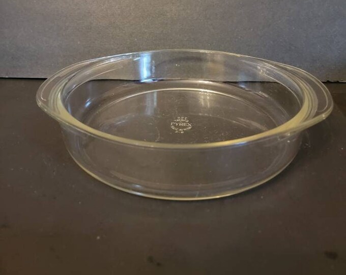 Vintage Pyrex Round Glass Cake Pan Handles Deep Dish 8 1/2 Ovenware 221