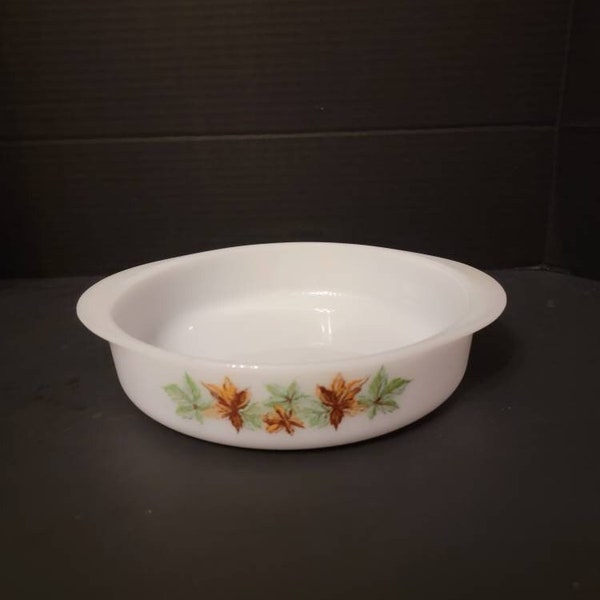 Vintage Round Baking Dish Salem Maple Leaf Milk Glass Pan Glasbake 8.5" across Ovenware J 2429