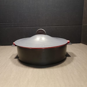 Vintage Tupperware 3 Pc Round Microwave Vegetable Rice Steamer #3066A Strainer Steam Store Colander Black w Red Reheatable