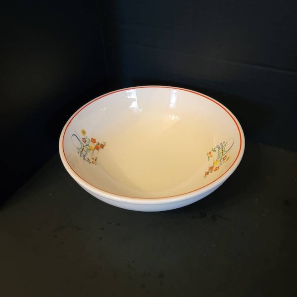 Vintage Universal Potteries Serving  Bowl 4.25" Tall x 9.5" Diameter 5 Cups   Red Trim Garden Gate w Flowers Oven Proof Art Deco Cambridge O