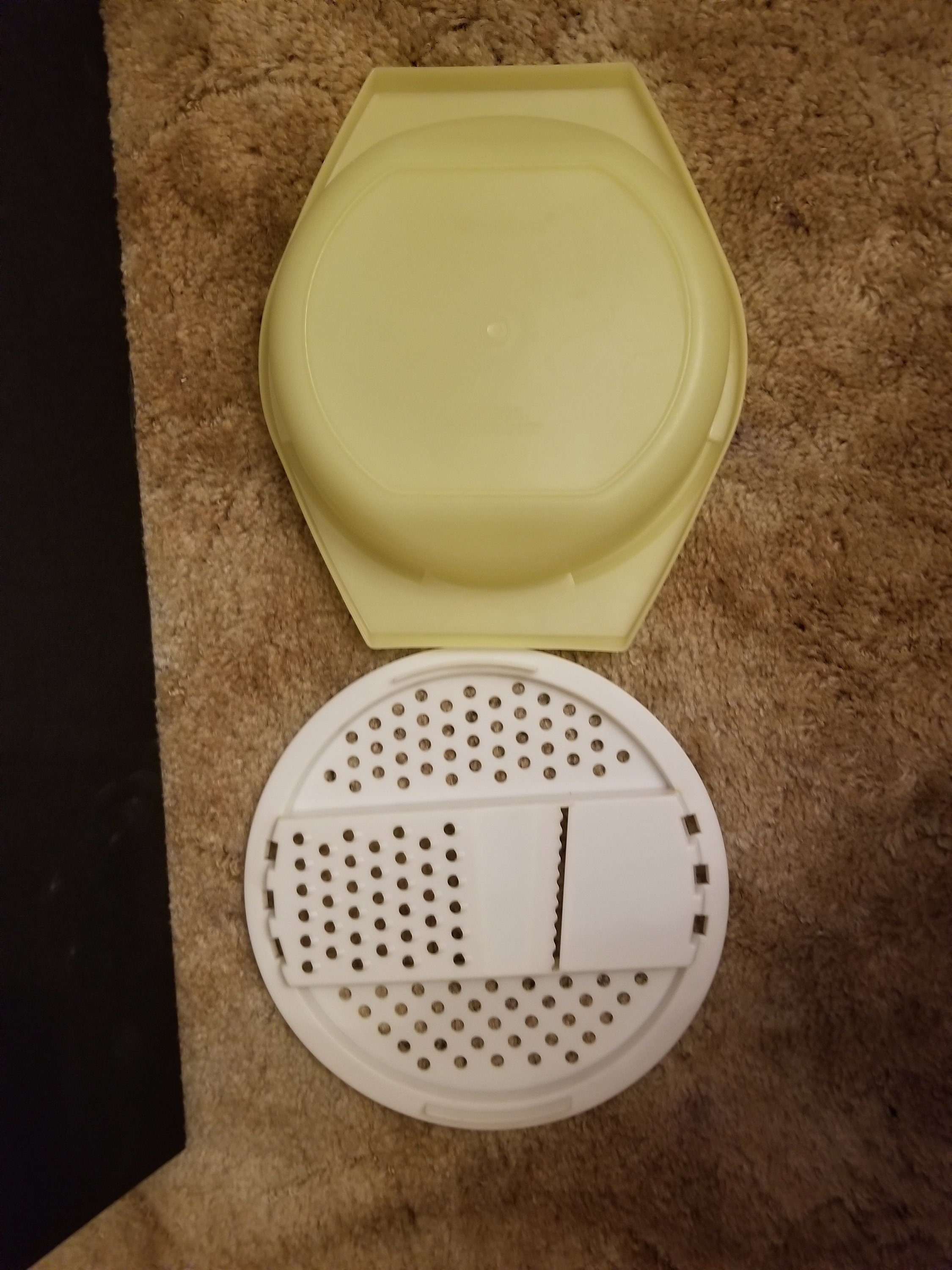 Vintage Tupperware 7862 Cheese Grater Slicer Shredder Retro MCM