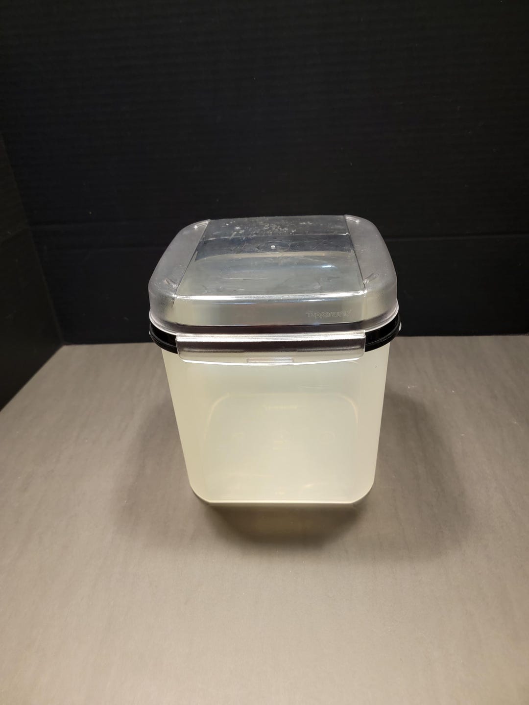 Tupperware Modular Mates Flip Top Clear Lid 1621 Hinged Lid 17 Cups ...