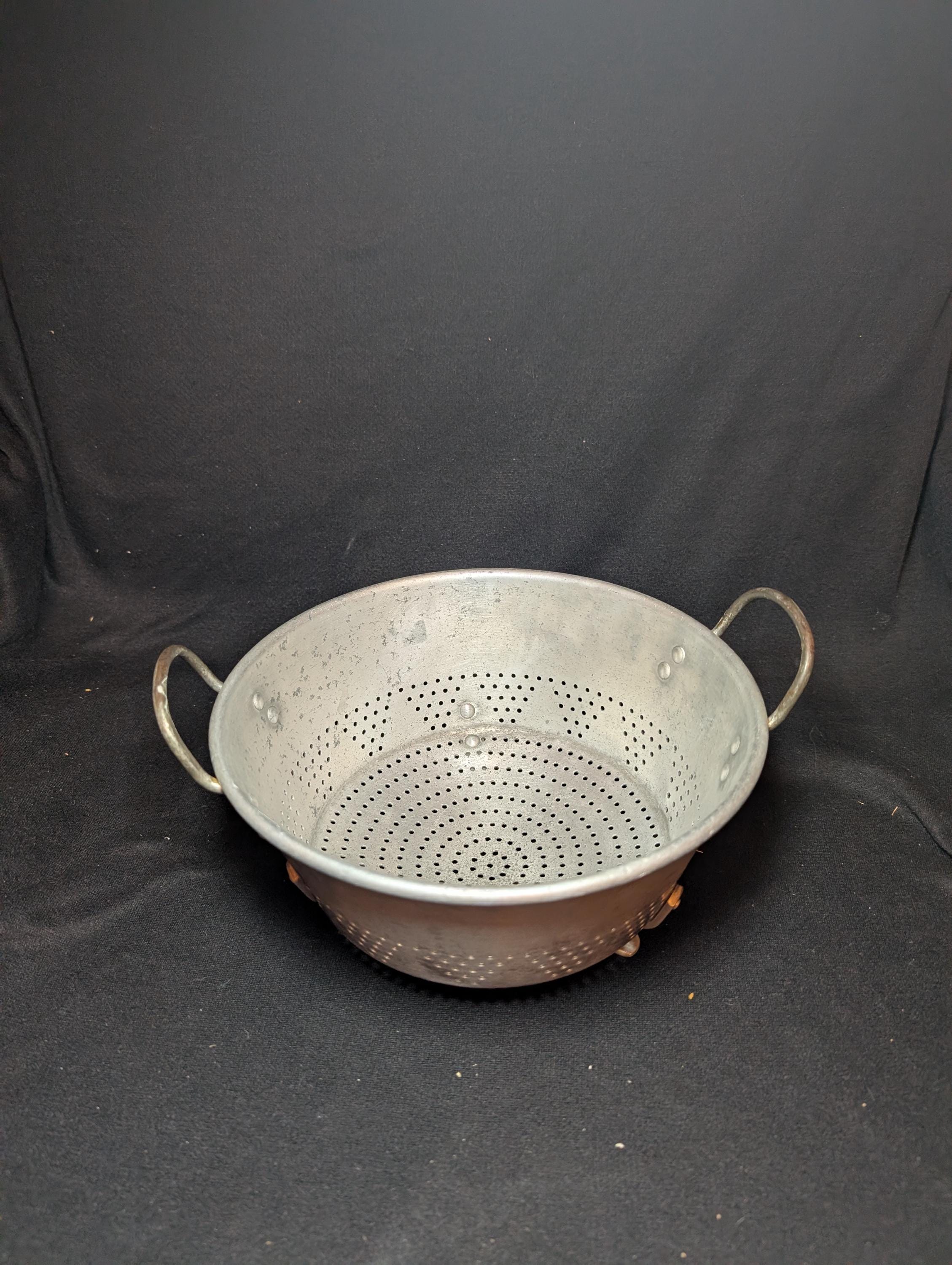 Triangle Collander Vintage Wear Ever Aluminum Colander Strainer Footed Handles Triangle ...