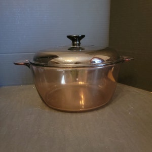Vintage VISIONS CORNING Dutch Oven with Lid 4.5 Qt Amber Stockpot for Soup Vegetables Pot Roast