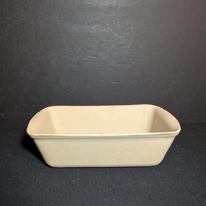 Pampered Chef Stoneware Loaf Bread Pan Baking Dish #1203 Casserole 9" x 5" Meatloaf