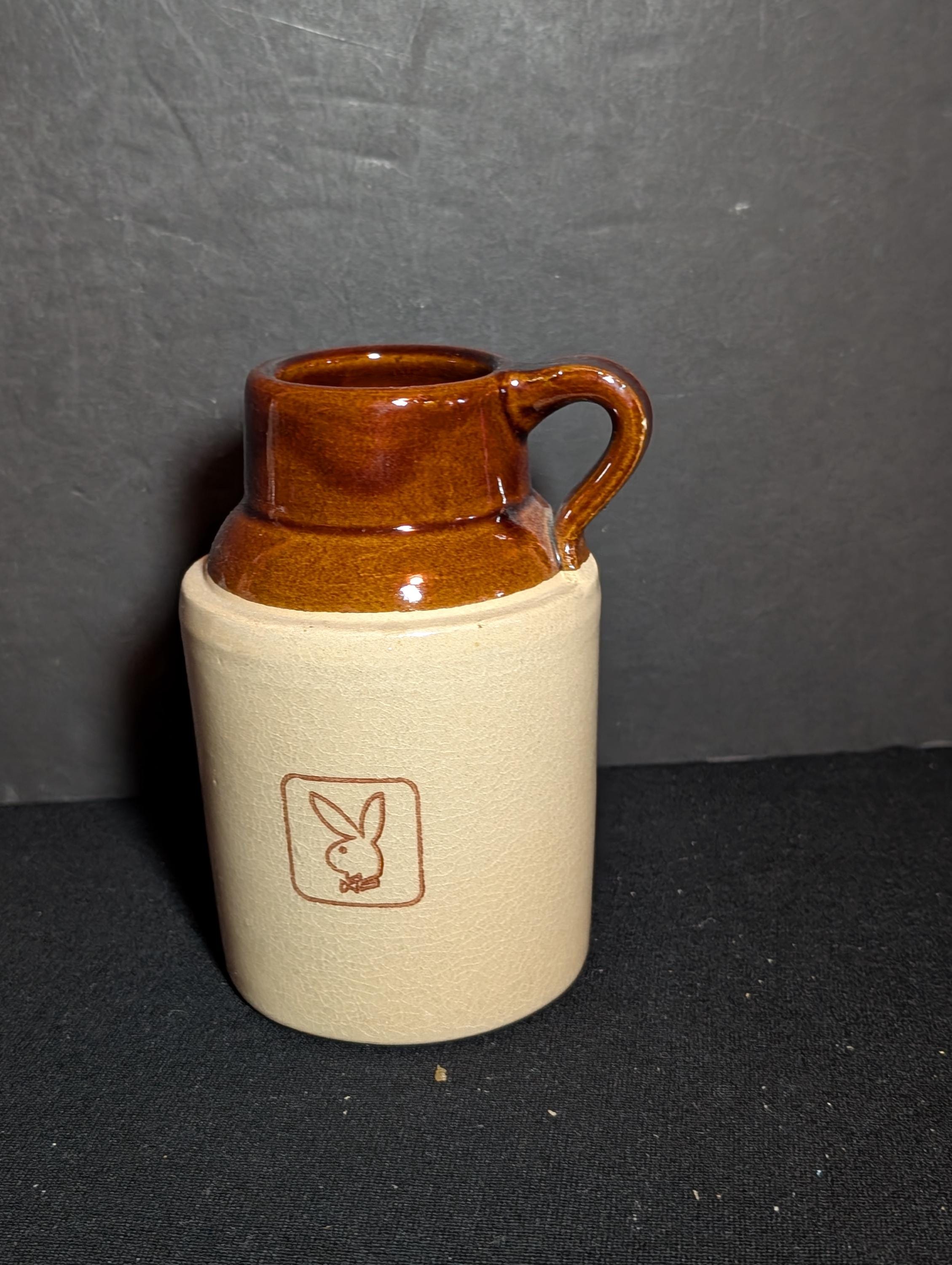 ヴィンテージ 70年代のプレイボーイバニーマグブラウンウイスキージャグ陶器 Playboy Jug - Etsy