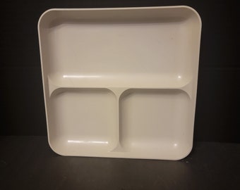 Tupperware Microwave /Oven Safe Divided Dish Plate Tray 1659 -Almond-GU