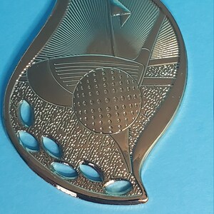 2 1/4インチ 明るいゴールド ゴルフ レーザー加工可能 炎メダル