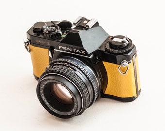 ペンタックス MV1 フィルムカメラ（SMC ペンタックス M 50 mm f/2 搭載