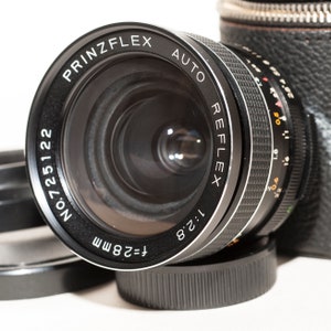 M42 screw lens PRINZFLEX 28 mm f/2.8 - wide angle - Excellent.