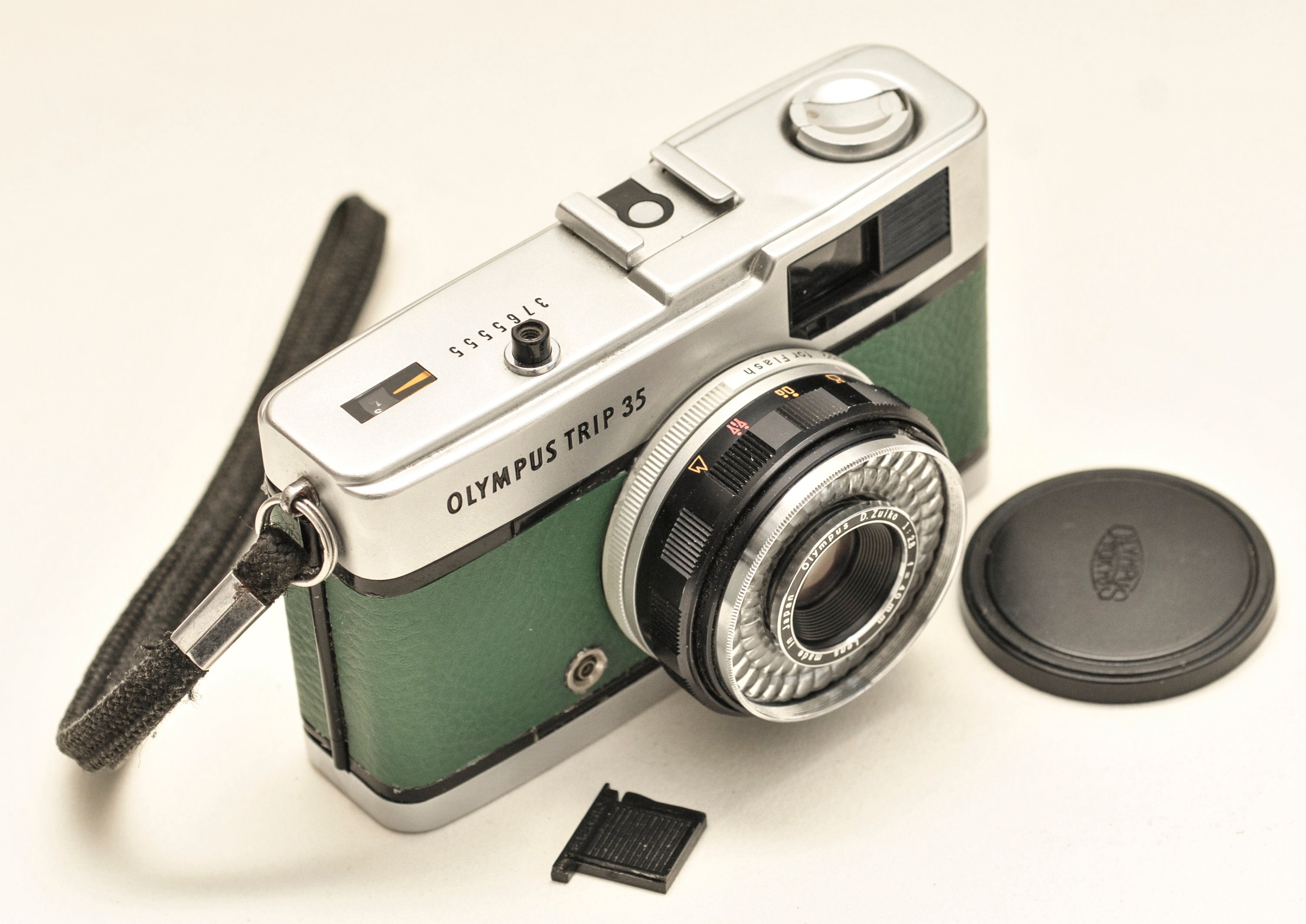 Olympus TRIP 35 mm film camera EXCELLENT. - Etsy 日本