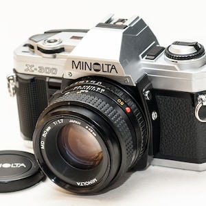 35 mm film camera MINOLTA x300 with 50 mm f/1.7 MD lens - EXCELLENT.