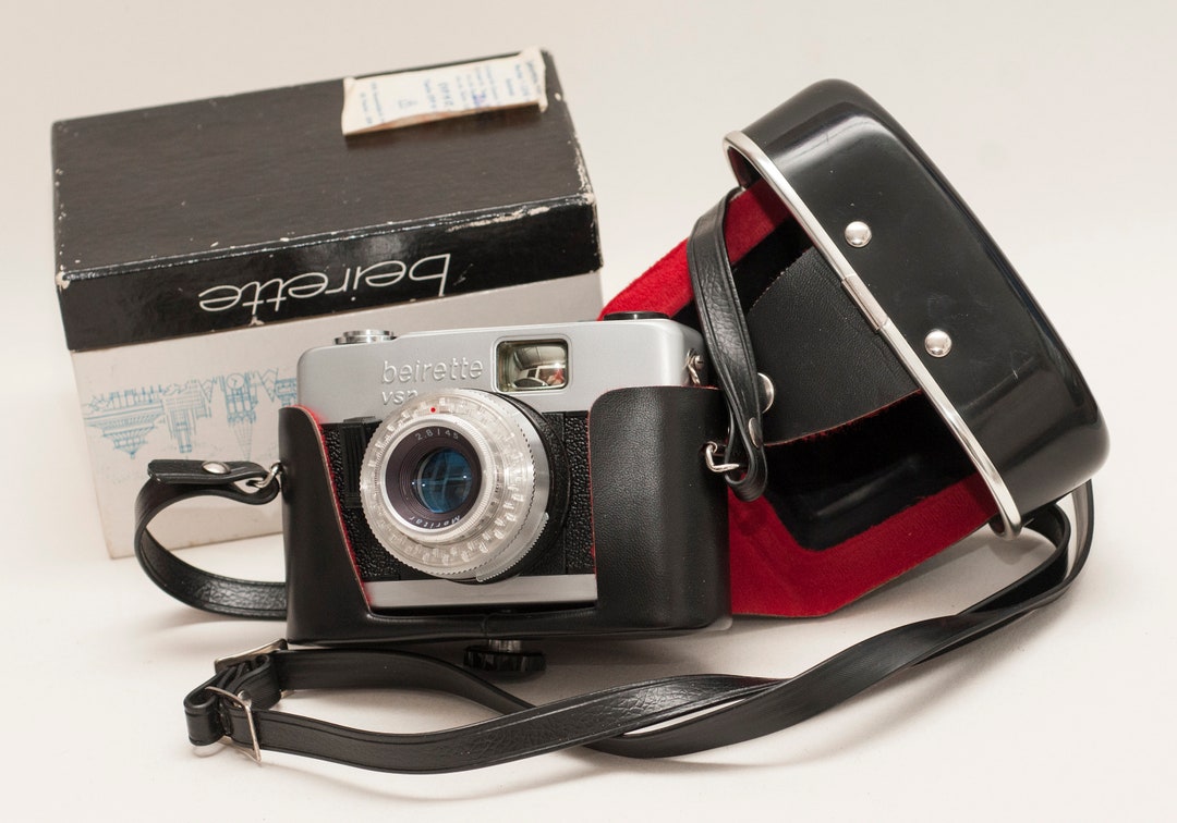 アンティーク 東ドイツ製　カメラ　beirette vsn Beirette vsn - Camera-wiki.org - The free camera encyclopedia