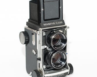 MAMIYA C220 PROFESSIONAL TLR 120 mm film camera with 80 mm f/2.8