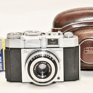 Zeiss Ikon Contina Camera: Pantar 45mm f/2.8, FOMAPAN Films & Case