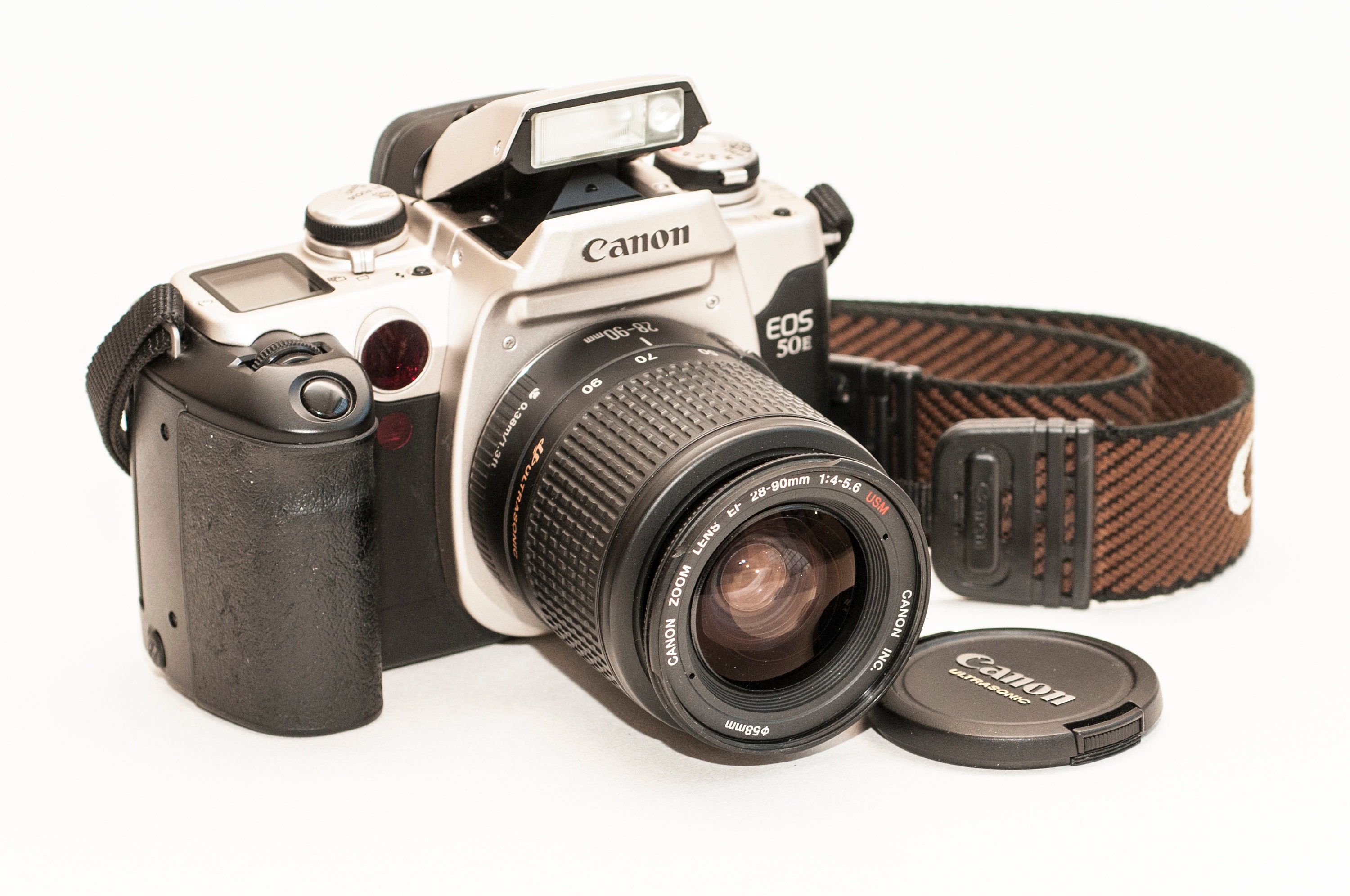 Canon EOS デジタル一眼レフカメラ EF 28-90mm Canon EOS デジタル一眼レフカメラ EF 28-90mm CANON EOS Kiss digital