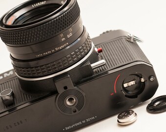 Rolleiflex SL35M フィルムカメラ：50 mm f/1.8 プラナーレンズ