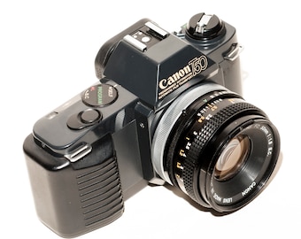 ヴィンテージ Canon T50 一眼レフフィルムカメラ（オートマキノン 28