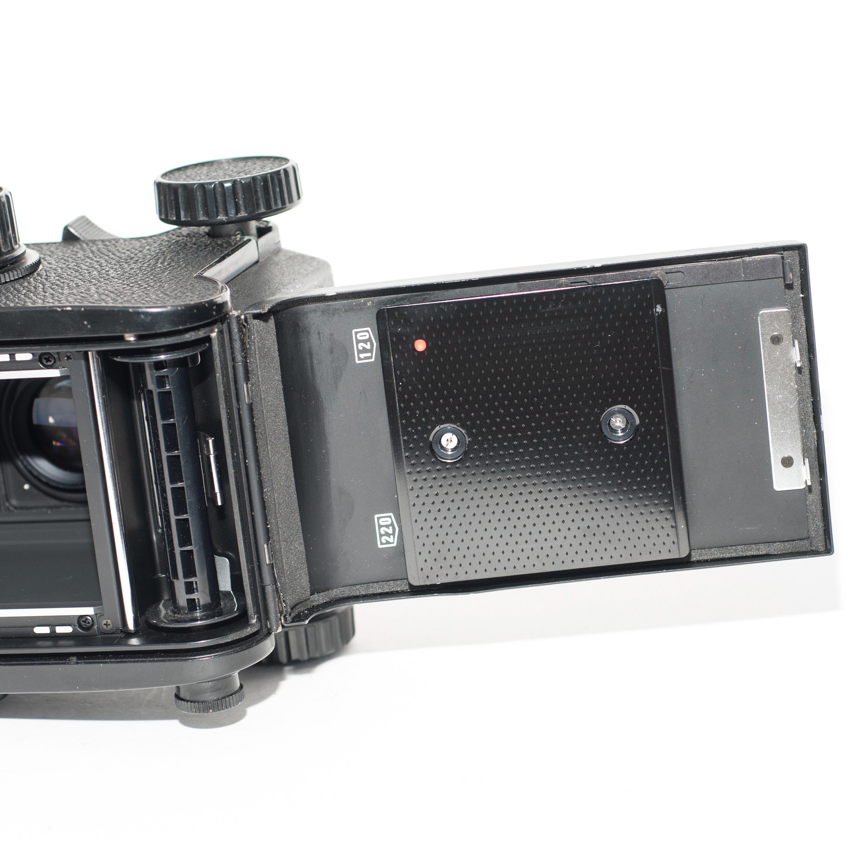 Mamiya C220 Professional F TLR Film Camera With 80mm F/2.8 Lens - Etsy