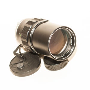 MINOLTA  MC  200mm f/3.5 minolta md fitting lens - EXCELLENT.
