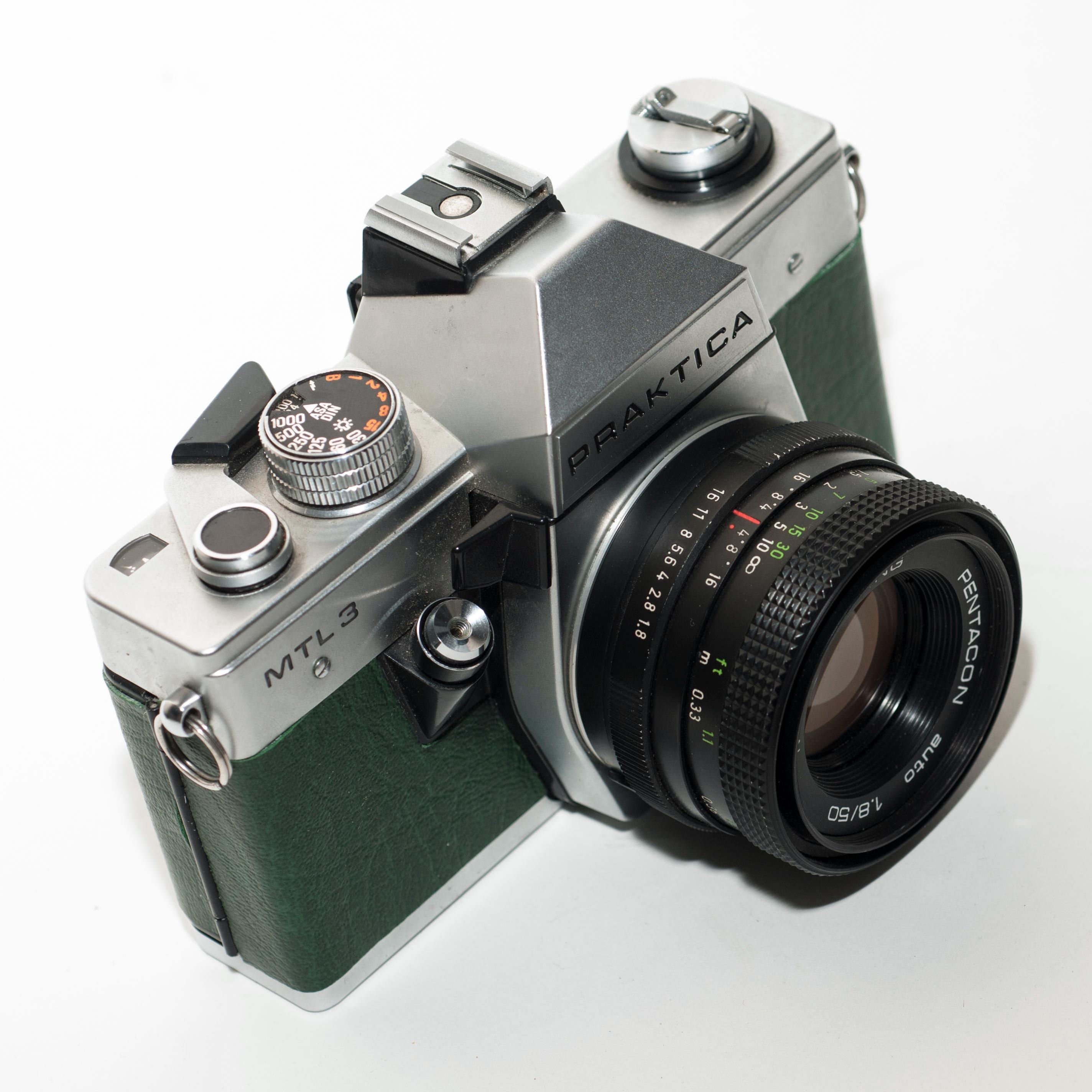 Appareil Photo Reflex Praktica MTL50 camera Pentacon 50/1.8 M42 + 2
