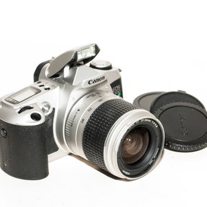 Canon EOS 500N film camera with 28-90 mm f/4-5.6 EF lens - EXCELLENT.